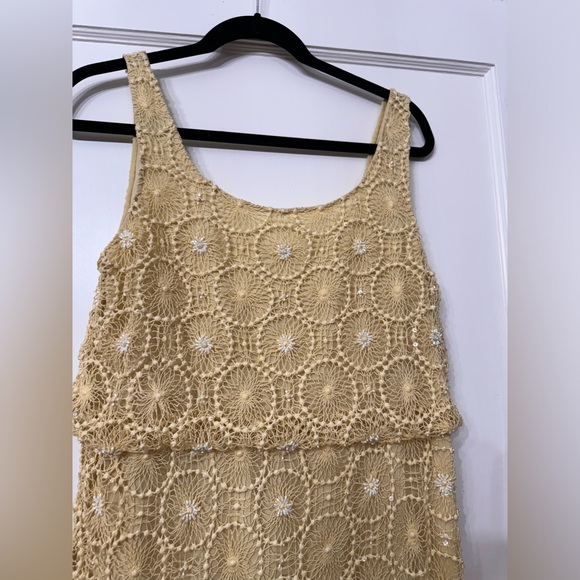 Alice +Olivia yellow sequin crochet sleeveless mini dress small - Picture 4 of 11